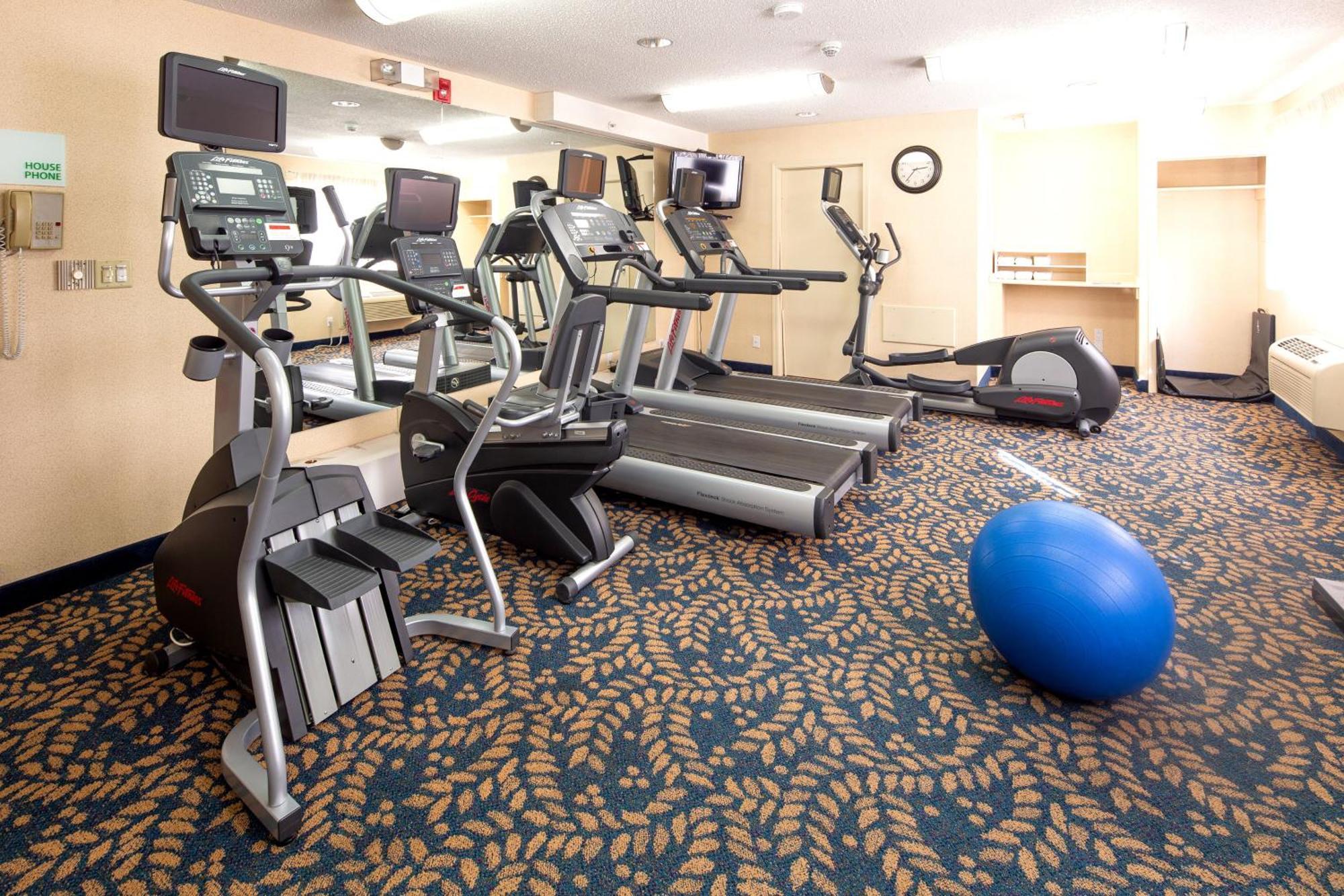 Holiday Inn Hinton By Ihg Экстерьер фото