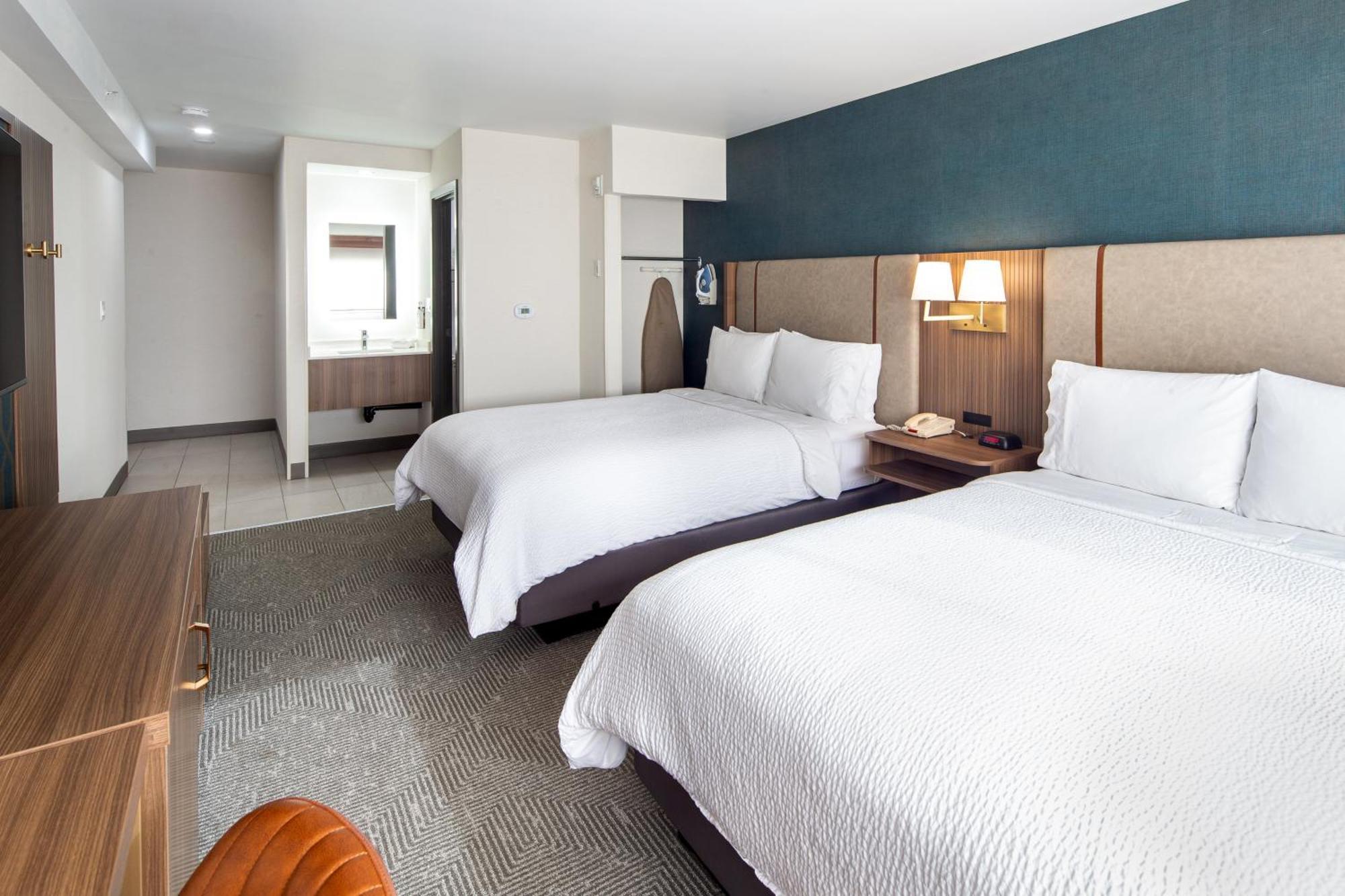 Holiday Inn Hinton By Ihg Экстерьер фото